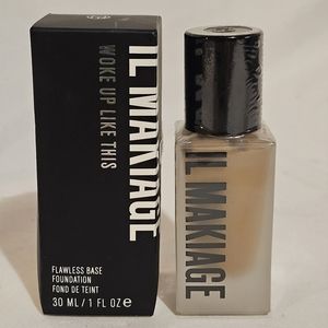 New IL Makiage Woke Up Like This Flawless Base Foundation #120 BRAND NEW IN BOX!